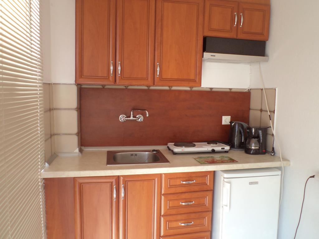Maria Apartments Paralia Dionysiou Room photo
